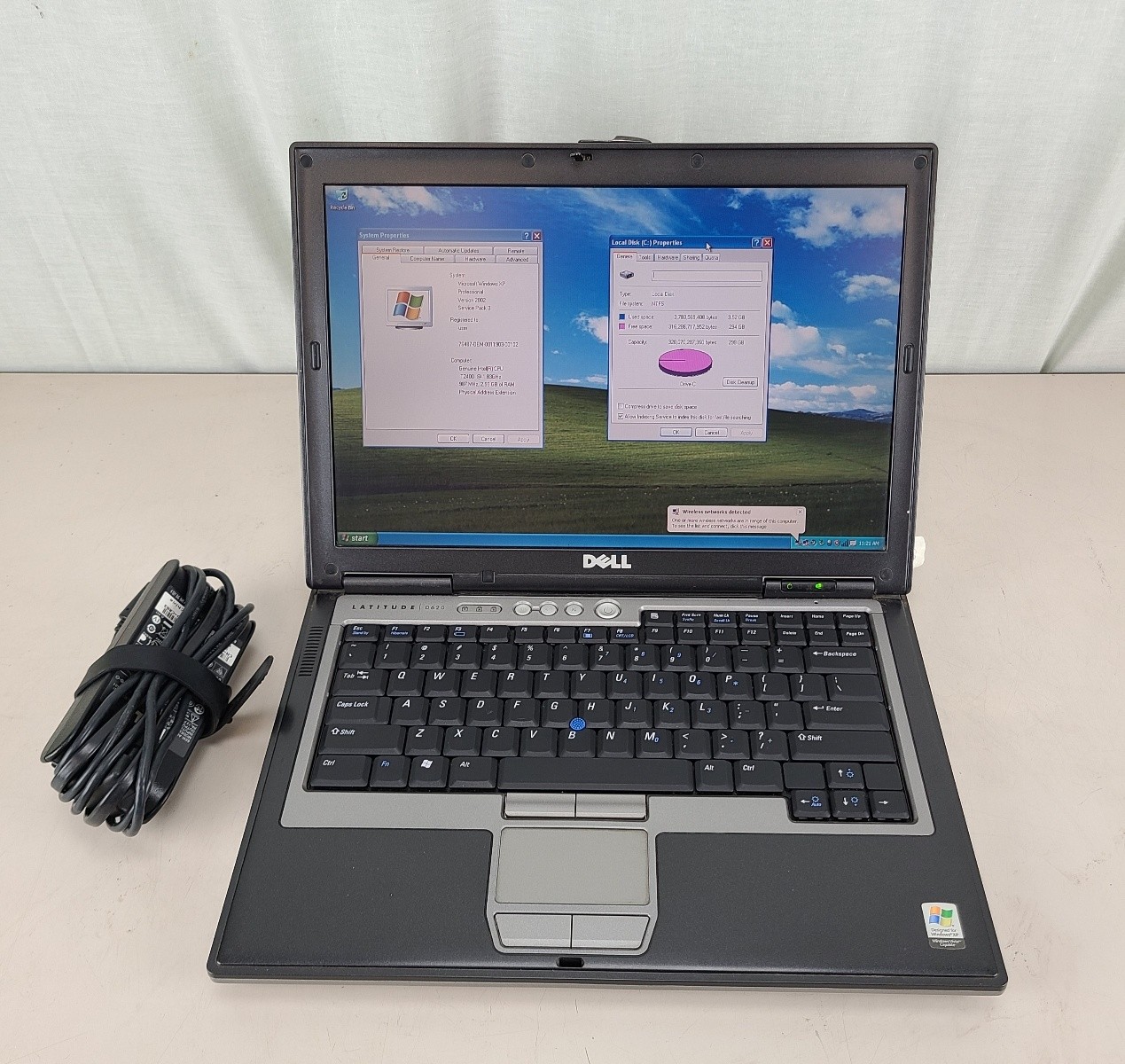Dell Latitude D620 Laptop C2D 1.83GHz 4Gb 320Gb Windows XP Pro SP3