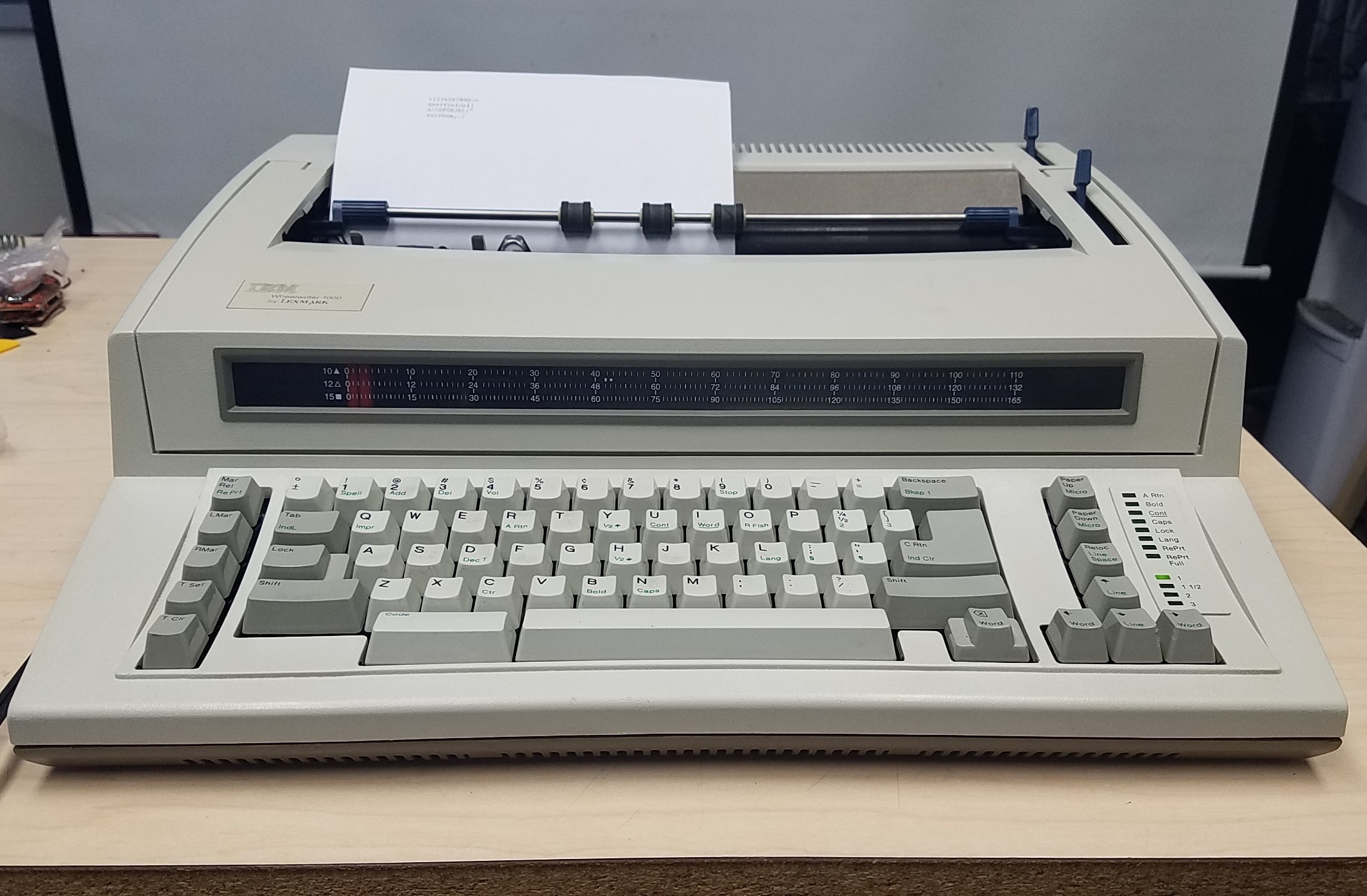 IBM 6781-022 Wheelwriter 1000